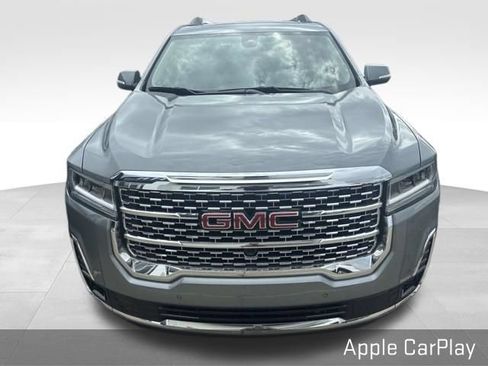 Used 2023 GMC Acadia Denali w/ Denali Ultimate Package AWD/4WD image 3