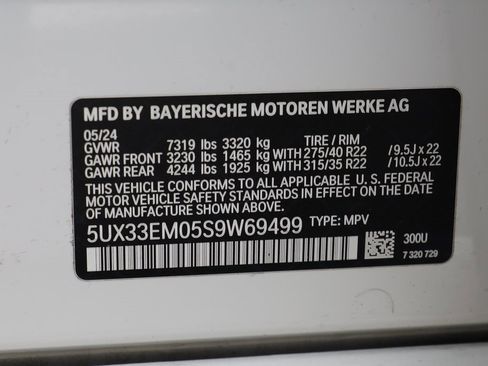 Used 2025 BMW X7 M60i image 25