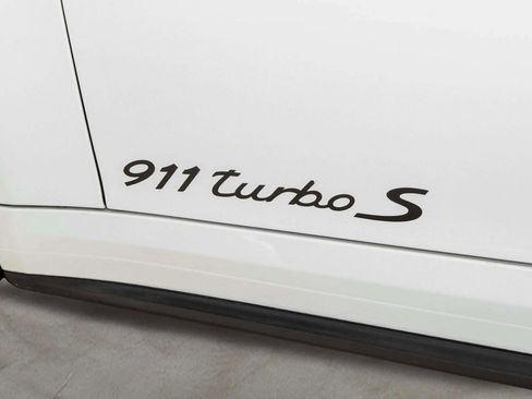 Used 2018 Porsche 911 Turbo S AWD/4WD image 20