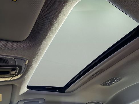 New 2026 Hyundai Elantra Limited image 23