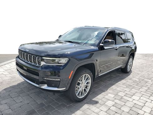 Used 2022 Jeep Grand Cherokee L Summit w/ Advanced Protech Group IV image 2