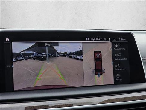 Used 2020 BMW 745e xDrive image 24