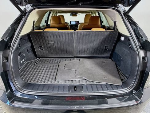 Certified 2022 Lexus RX 350L FWD w/ Premium Package image 28