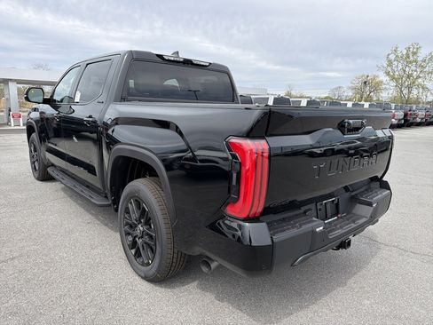 New 2026 Toyota Tundra Limited AWD/4WD image 5
