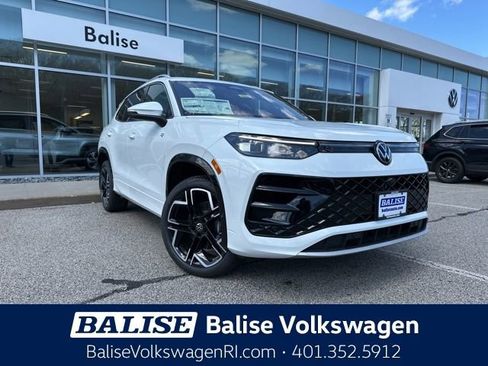 New 2026 Volkswagen Tiguan SEL R-Line AWD/4WD image 1