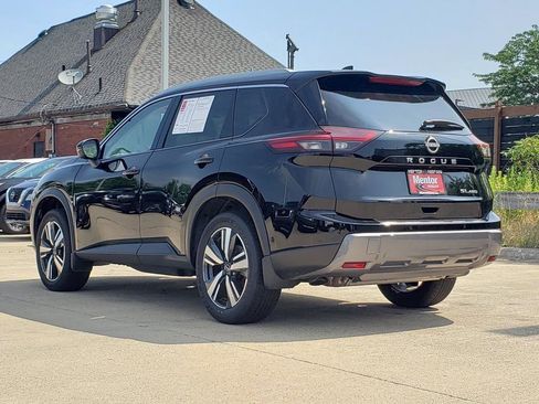 Certified 2024 Nissan Rogue SL w/ SL Premium Package image 5