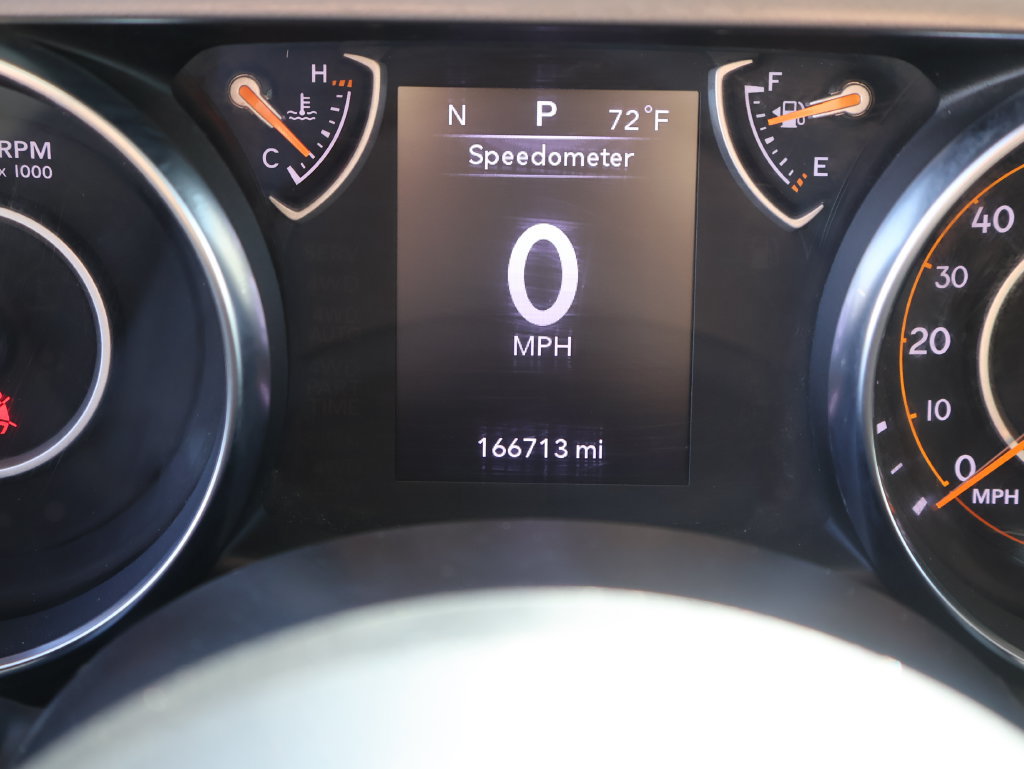 Used 2023 Jeep Gladiator Sport AWD/4WD image 28