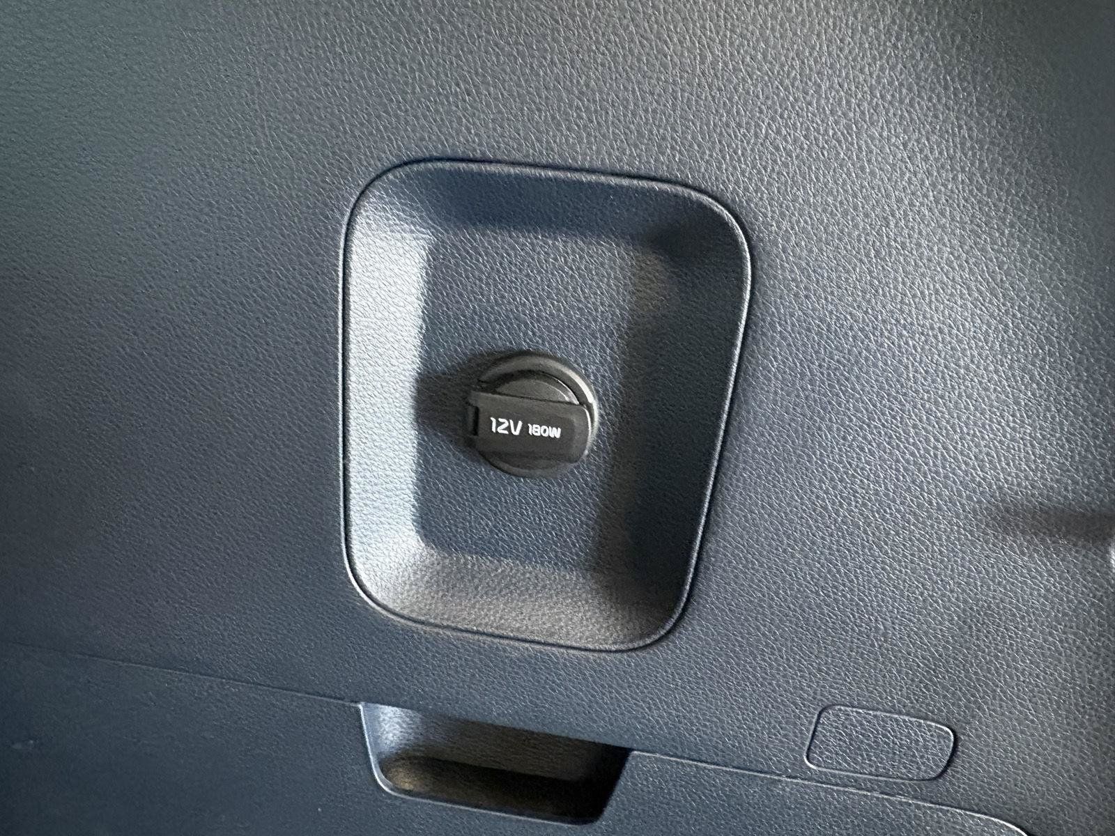 Certified 2026 Kia Carnival EX FWD image 19