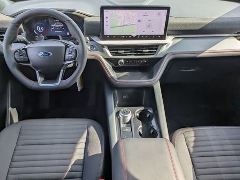 Certified 2026 Ford Explorer ST-Line w/ ST-Line Street Pack image 14