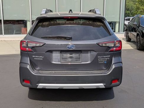 Used 2024 Subaru Outback Touring XT AWD/4WD image 4