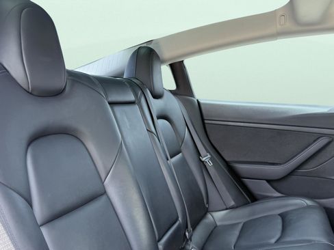 Used 2022 Tesla Model 3 RWD image 44