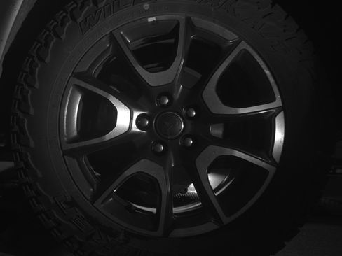 Used 2025 Jeep Compass Trailhawk image 14