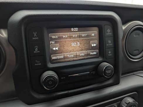 Used 2020 Jeep Gladiator Sport w/ Quick Order Package 24S image 24