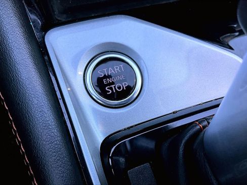 Used 2024 Nissan Altima 2.5 SR image 35