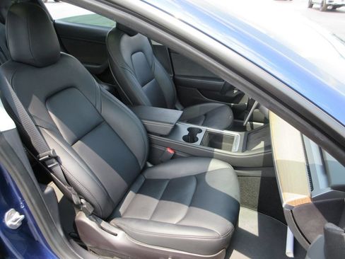 Used 2023 Tesla Model 3 Standard Range RWD image 21