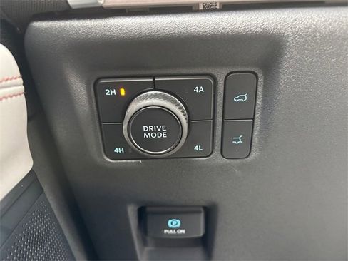 New 2025 Ford Expedition Max Active image 17