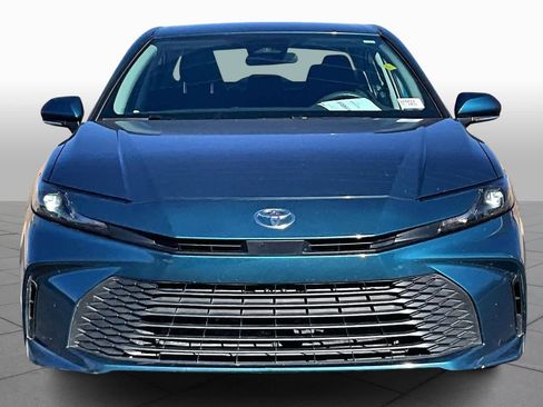 Certified 2025 Toyota Camry LE image 3