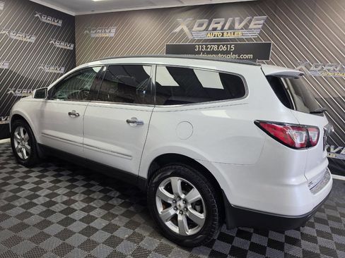 Used 2016 Chevrolet Traverse LTZ FWD image 12