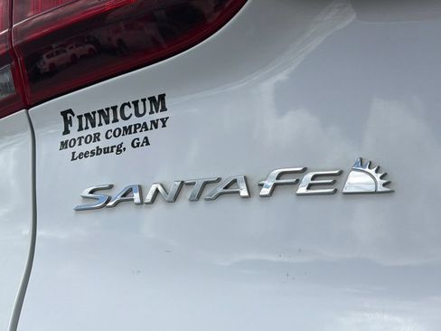 Used 2023 Hyundai Santa Fe SEL FWD image 18