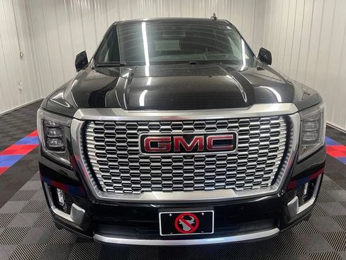 Used 2023 GMC Yukon Denali AWD/4WD image 10