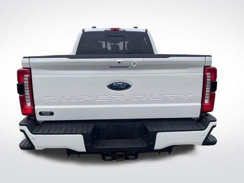 Certified 2023 Ford F250 Lariat w/ Lariat Ultimate Package image 4