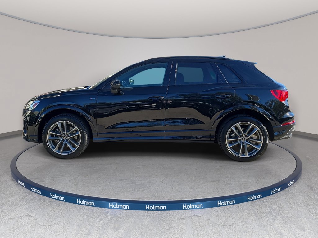 Used 2025 Audi Q3 2.0T Premium w/ Convenience Package AWD/4WD image 9
