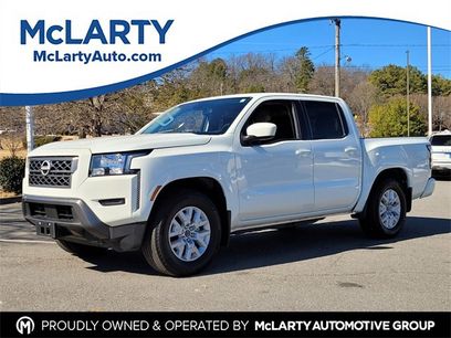 Used 2023 Nissan Frontier SV w/ Tow Package