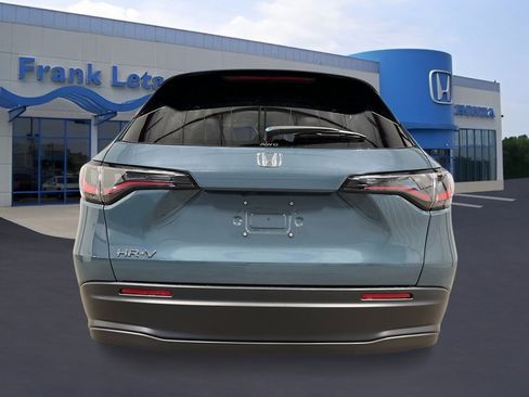 New 2026 Honda HR-V LX image 4