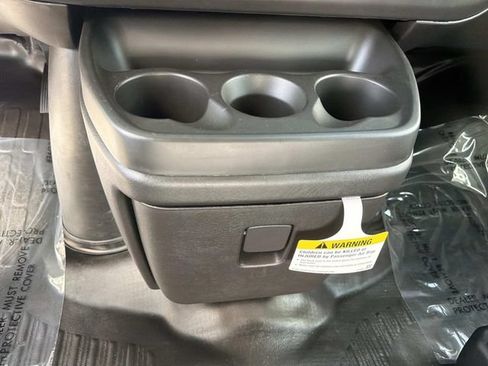New 2026 GMC Savana 2500 w/ Driver Convenience Package RWD image 18