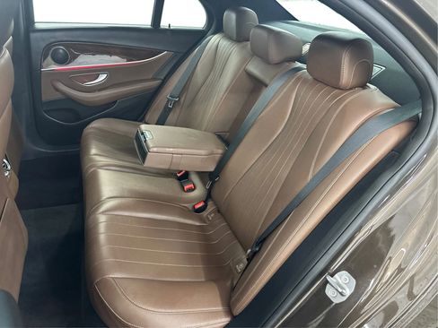 Used 2017 Mercedes-Benz E 300 image 14