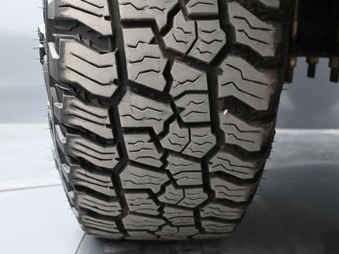 Used 2024 GMC Sierra 2500 Denali Ultimate image 18