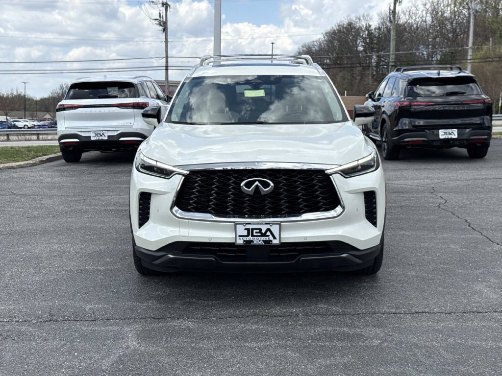 Certified 2023 INFINITI QX60 Sensory w/ Vision Package AWD/4WD image 23