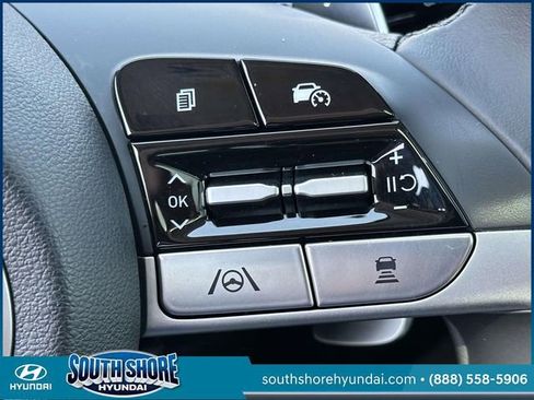 Certified 2023 Hyundai Tucson Limited AWD/4WD image 26