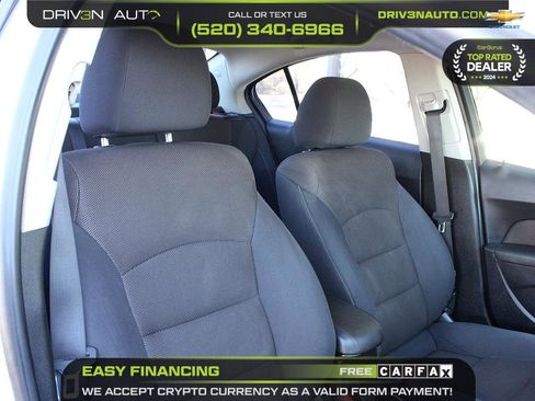 Used 2016 Chevrolet Cruze LT image 17