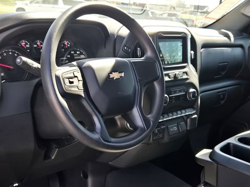 Used 2024 Chevrolet Silverado 1500 Custom w/ Turbomax Blackout Package image 21