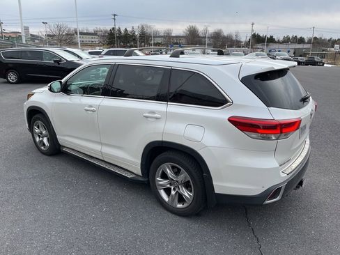 Used 2019 Toyota Highlander Limited image 6