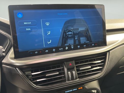 Used 2026 Ford Escape Active w/ Tech Pack #1 FWD image 19