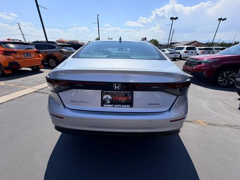 Used 2025 Honda Accord EX-L image 5