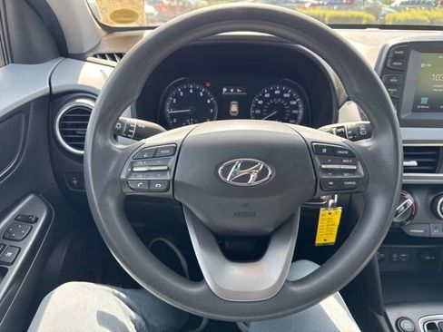 Used 2021 Hyundai Kona SE AWD/4WD image 15