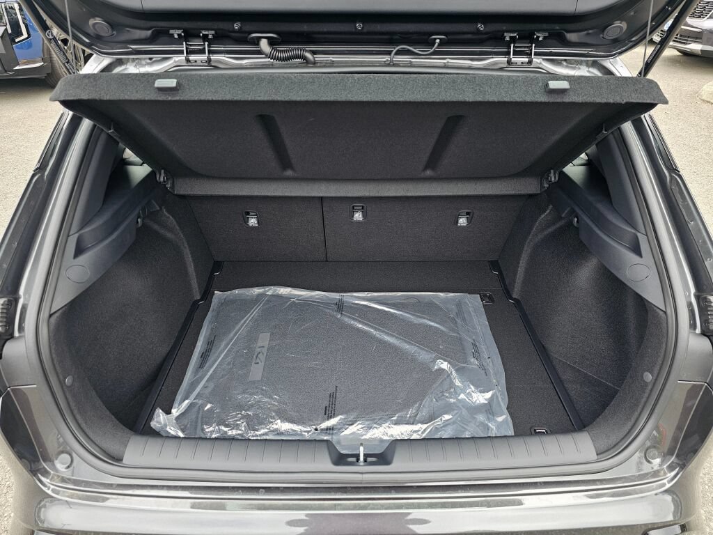 New 2026 Kia K4 GT-Line FWD image 23