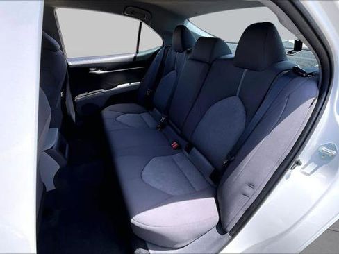 Certified 2022 Toyota Camry LE FWD image 19