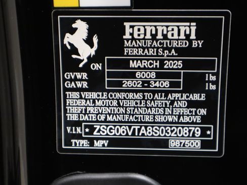 Certified 2025 Ferrari Purosangue image 38