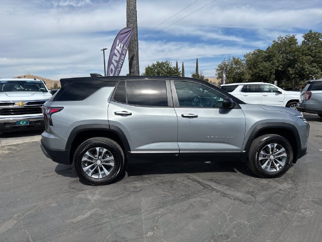 Used 2026 Chevrolet Equinox LT FWD image 8