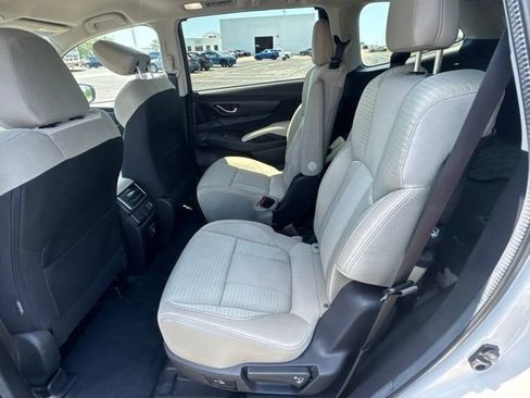 Certified 2025 Subaru Ascent Premium AWD/4WD image 10