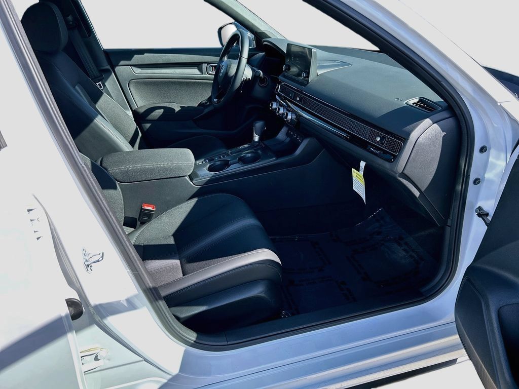 Used 2026 Honda Civic Sport image 25