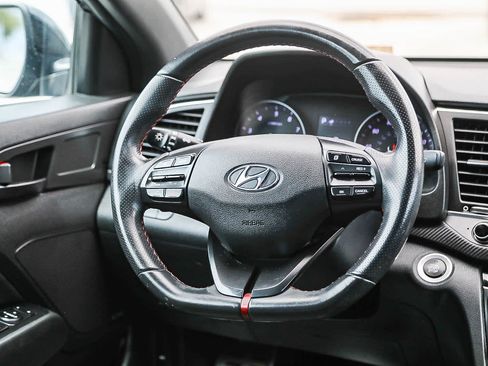 Used 2018 Hyundai Elantra Sport w/ Sport Premium Package 03 FWD image 15