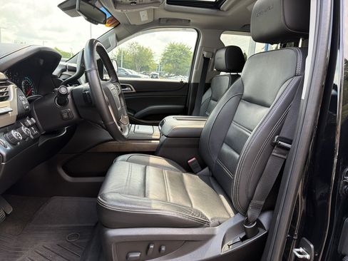 Used 2018 GMC Yukon Denali w/ Denali Ultimate Package AWD/4WD image 15