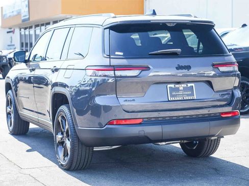 New 2025 Jeep Grand Cherokee L Limited w/ Luxury Tech Group II image 6