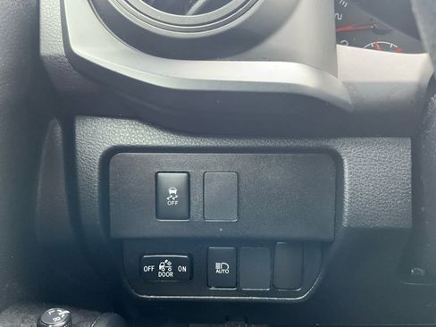 Used 2023 Toyota Tacoma SR image 23