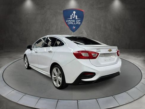 Used 2016 Chevrolet Cruze Premier FWD image 3